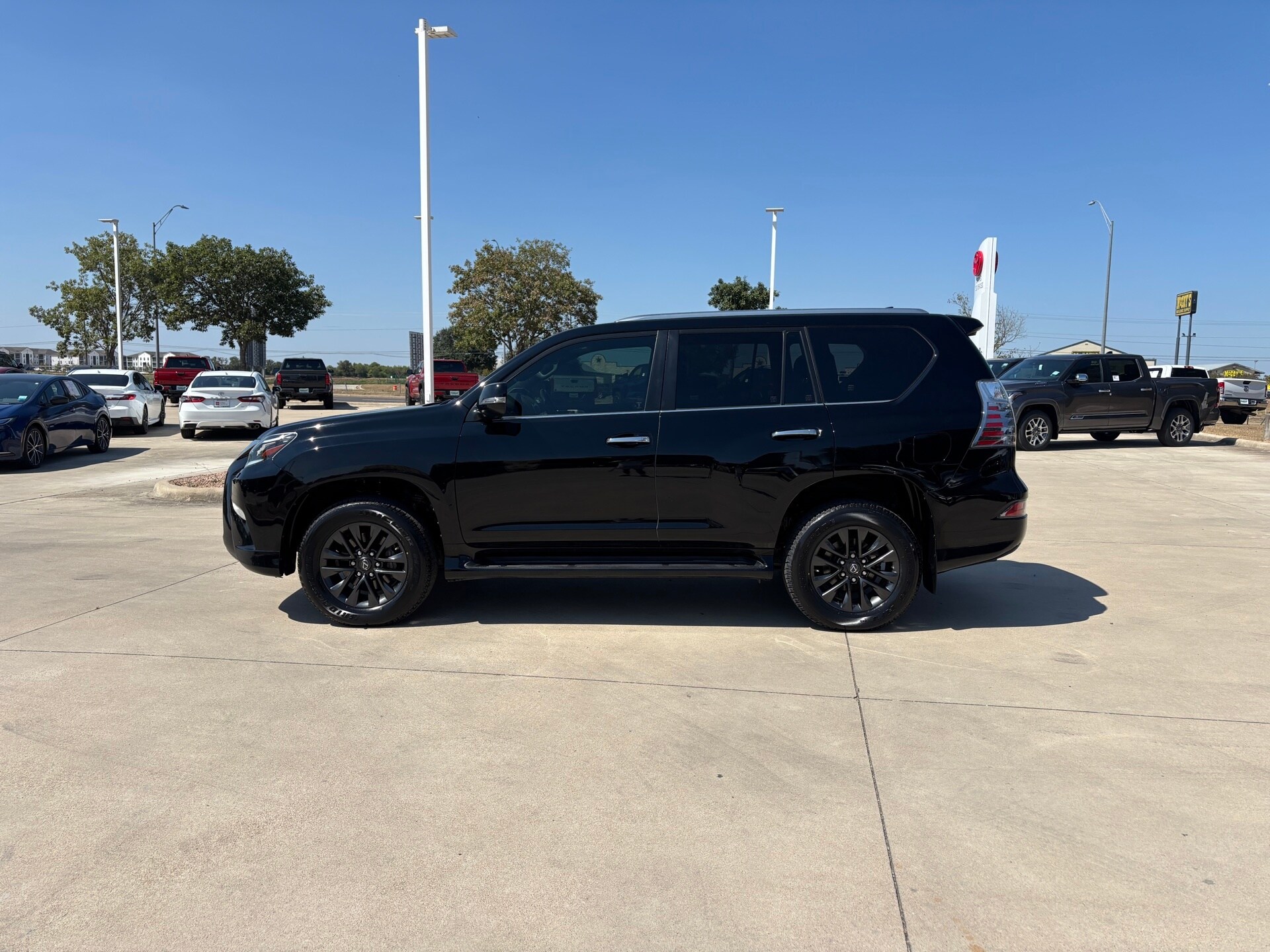 2021 Lexus GX 460 photo 4