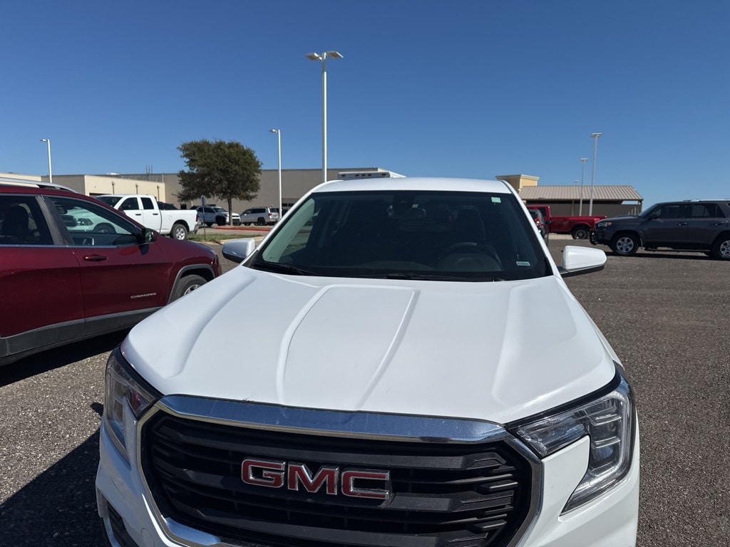 Used 2024 GMC Terrain SLE SUV
