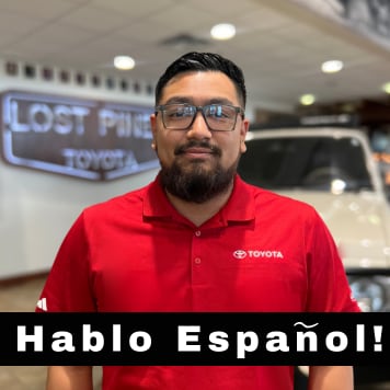 Manahem Rangel Spanish Sales Consultant.png
