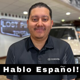 Staff member Elye Martinez from ID_890ab67a4277