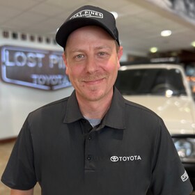 Staff member Alex Moeller from ID_890ab67a4277