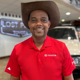 Staff member Kelvin Bryant from ID_e64510dfe1d0