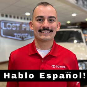Staff member Daniel Ramirez from ID_2f0de383ef1d