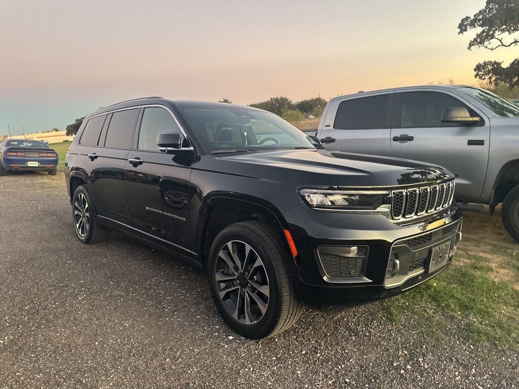 Used 2023 Jeep Grand Cherokee L Overland SUV