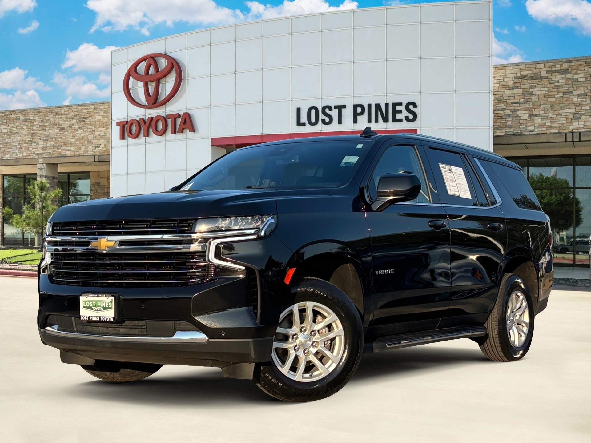 2023 Chevrolet Tahoe LT's photo