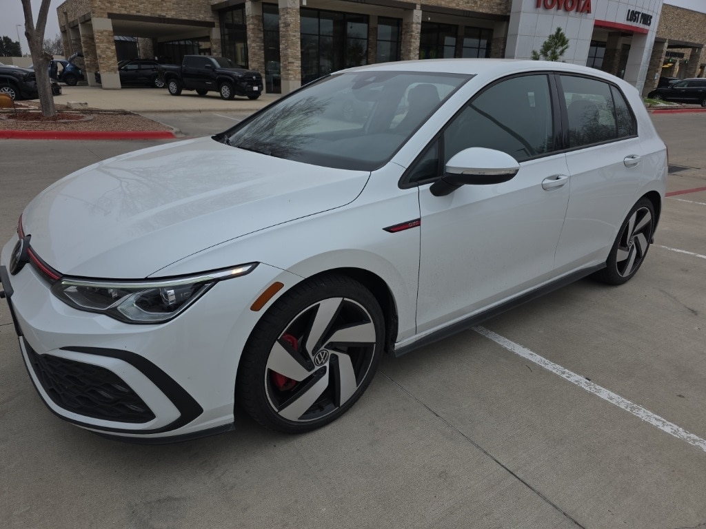 2024 Volkswagen Golf GTI S's photo