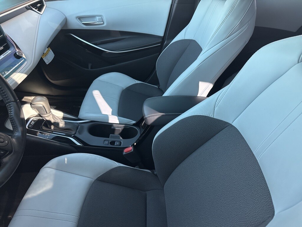2024 Toyota Corolla XSE photo 3