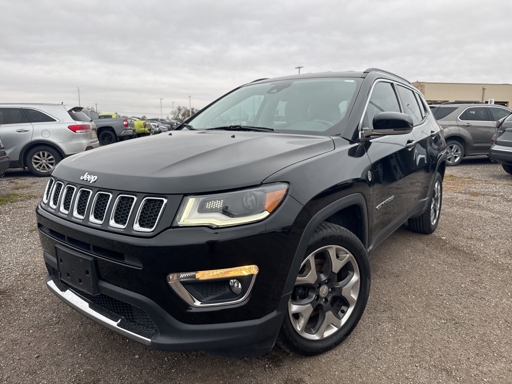 2018 Jeep Compass Limited's photo