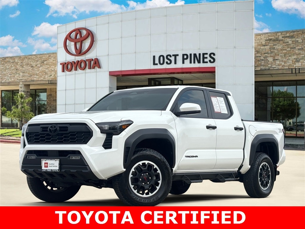 2024 Toyota Tacoma SR5's photo