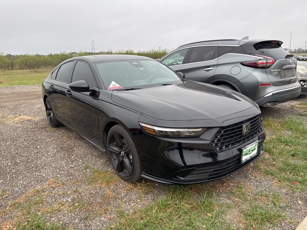 2023 Honda Accord Hybrid Sport-L photo 3