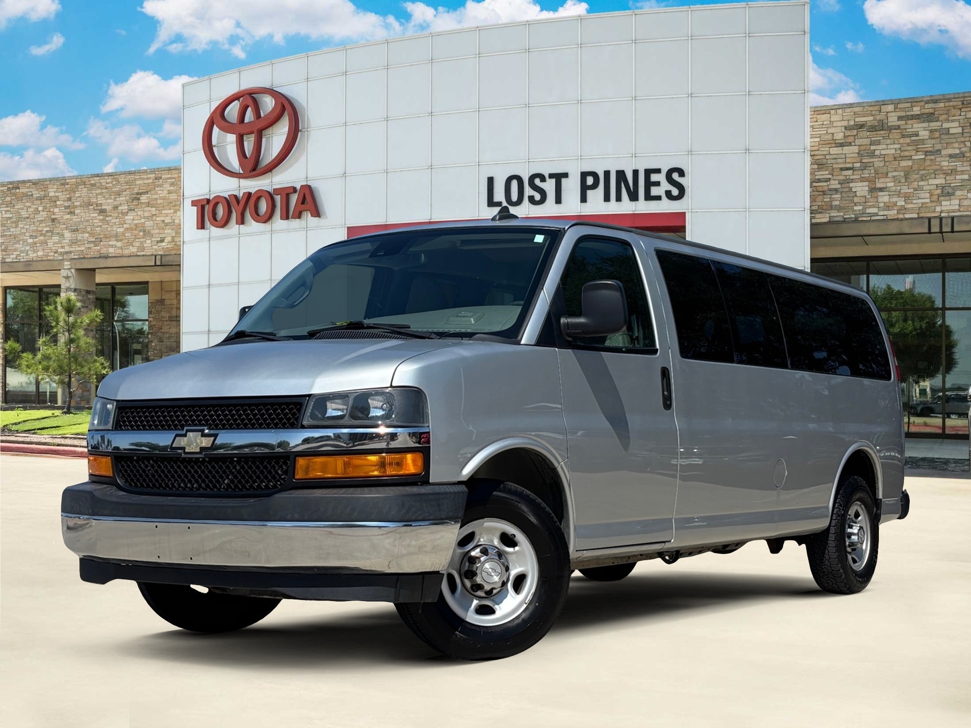 2020 Chevrolet Express Passenger