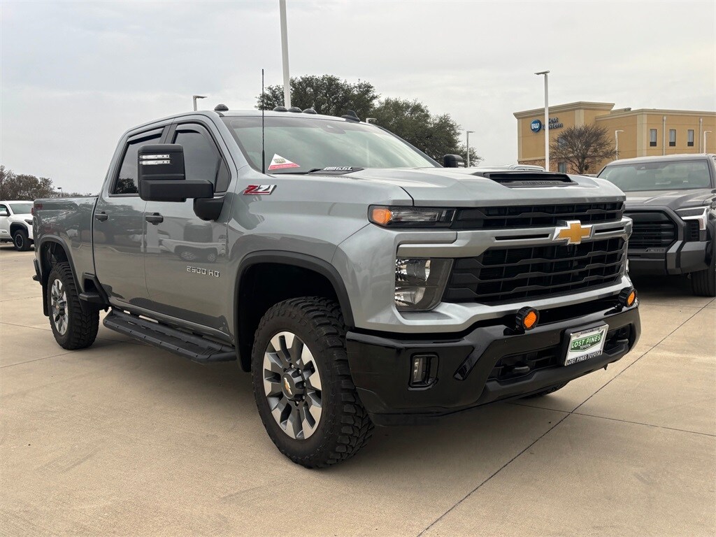 Used 2024 Chevrolet Silverado 2500HD Custom Truck