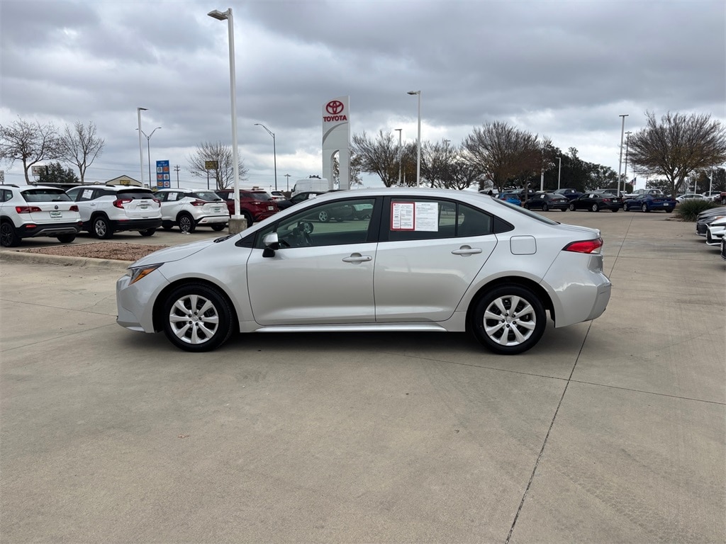 Certified 2024 Toyota Corolla LE Sedan