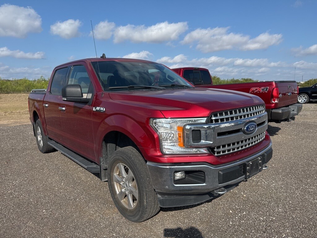 2019 Ford F-150 XLT photo 2