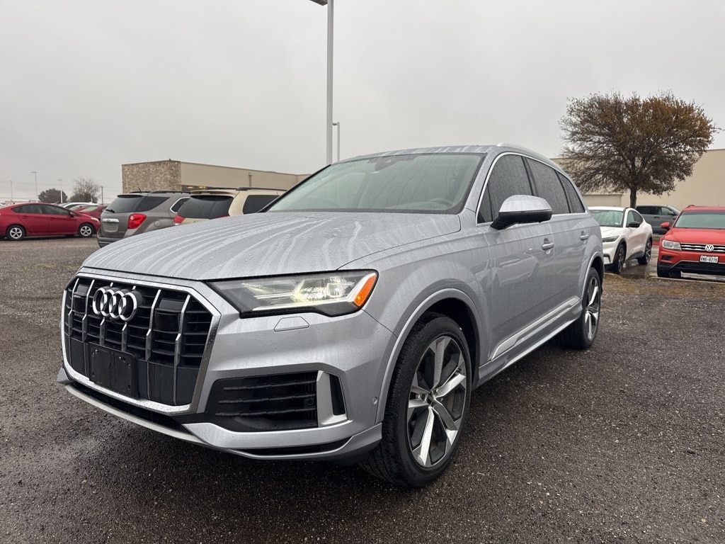 2022 Audi Q7 Premium Plus's photo