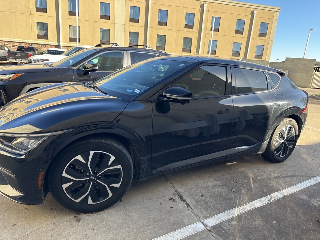 Used 2022 Kia Ev6 GT-Line with VIN KNDC44LA4N5057700 for sale in Bastrop, TX