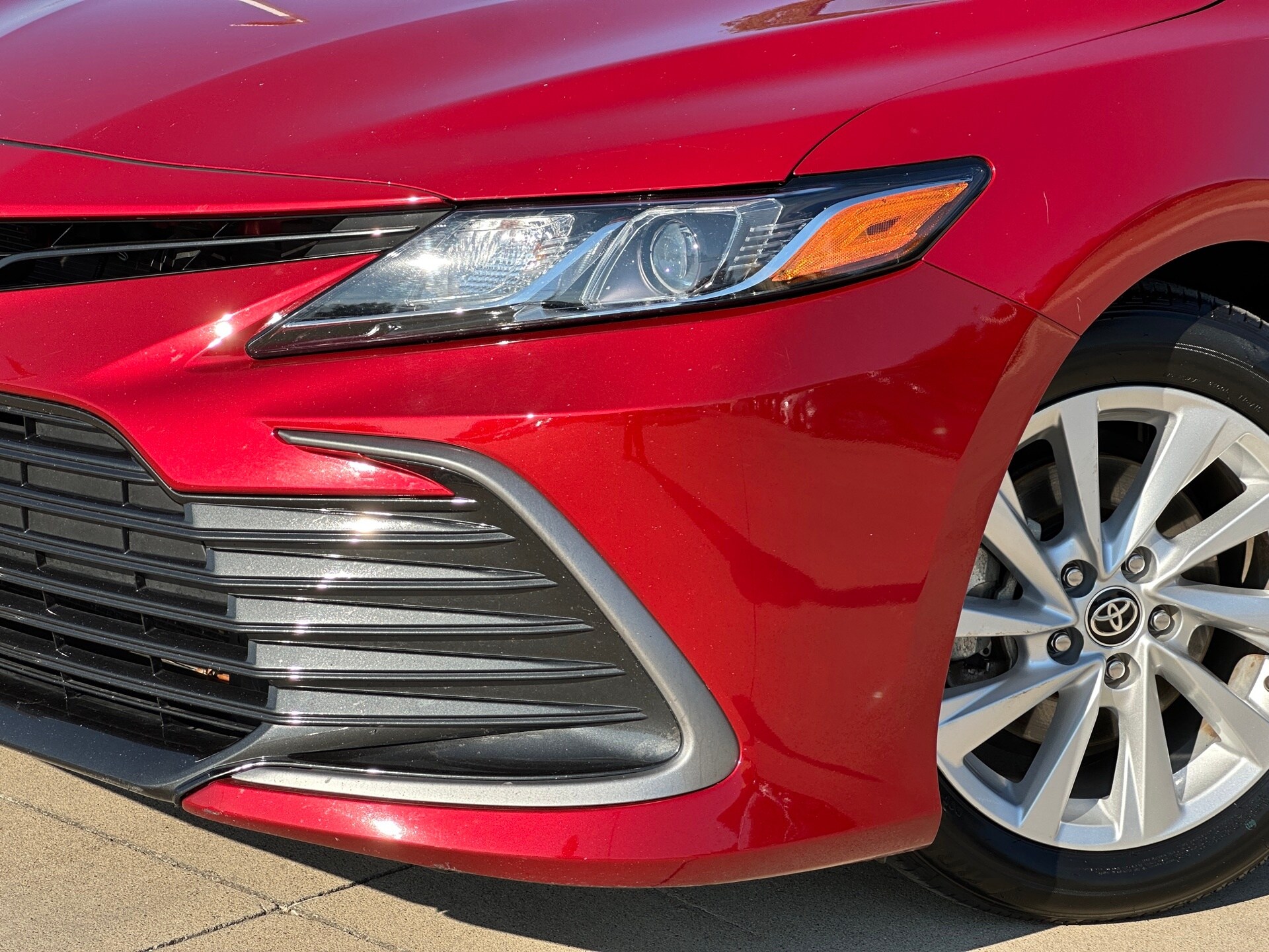 2024 Toyota Camry LE photo 2