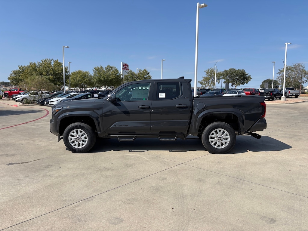 New 2025 Toyota Tacoma SR5 4X4 DOUBLE CAB