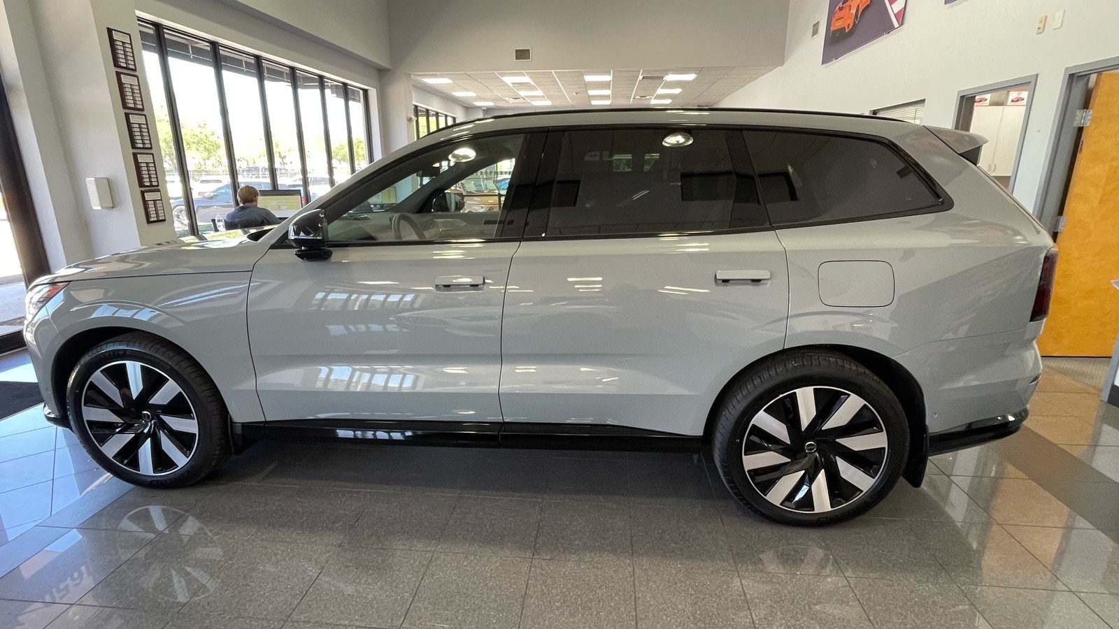 Certified 2025 Volvo EX90 Ultra with VIN 7JDE23VL9SG006031 for sale in Jacksonville, FL