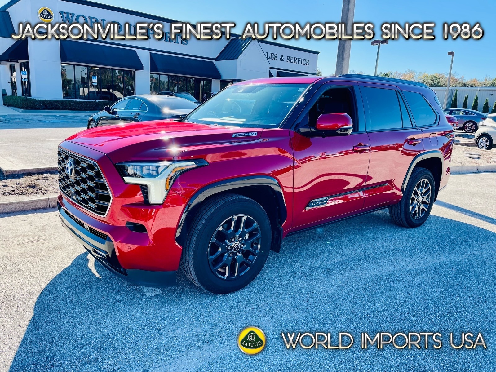 2023 Toyota Sequoia Platinum's photo