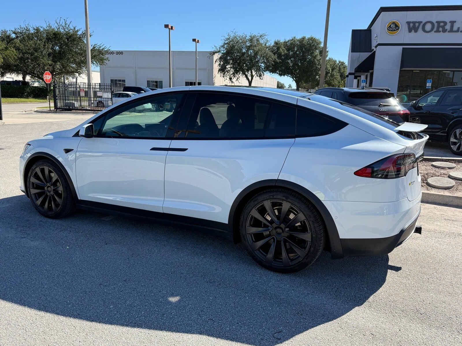 2022 Tesla Model X photo 3