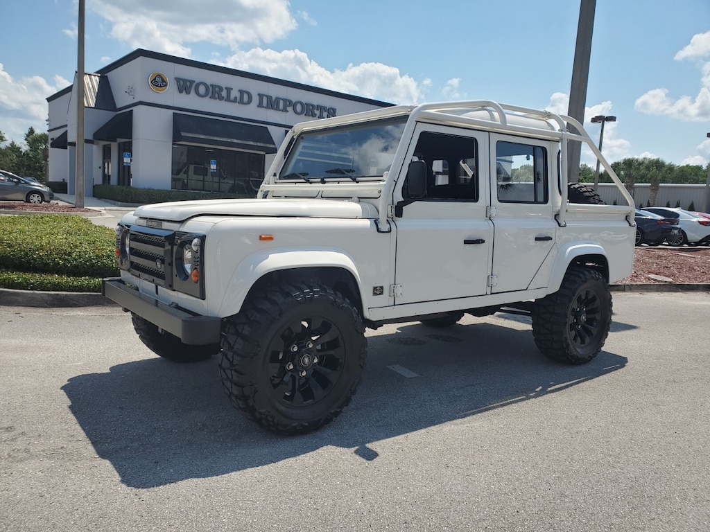Certified 1988 Land Rover Defender 110 Crew CAB V8 - (Collector Series)