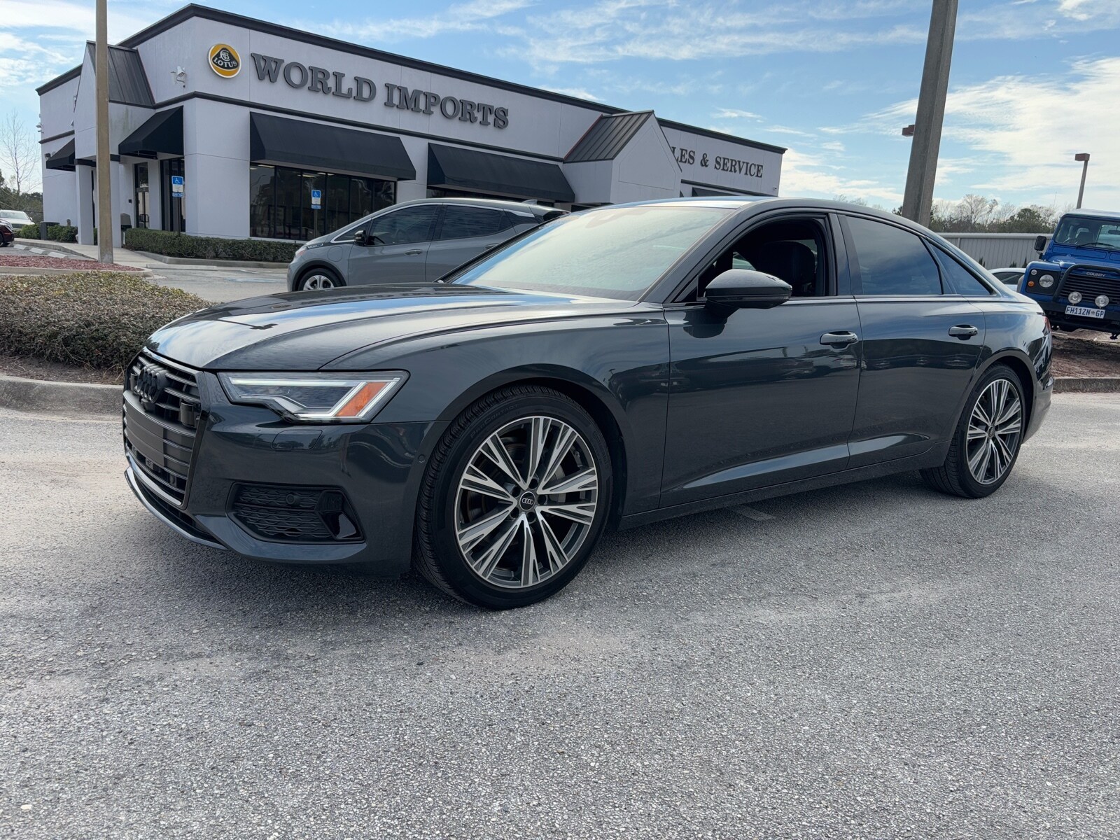 2023 Audi A6 Quattro Premium Plus photo 4