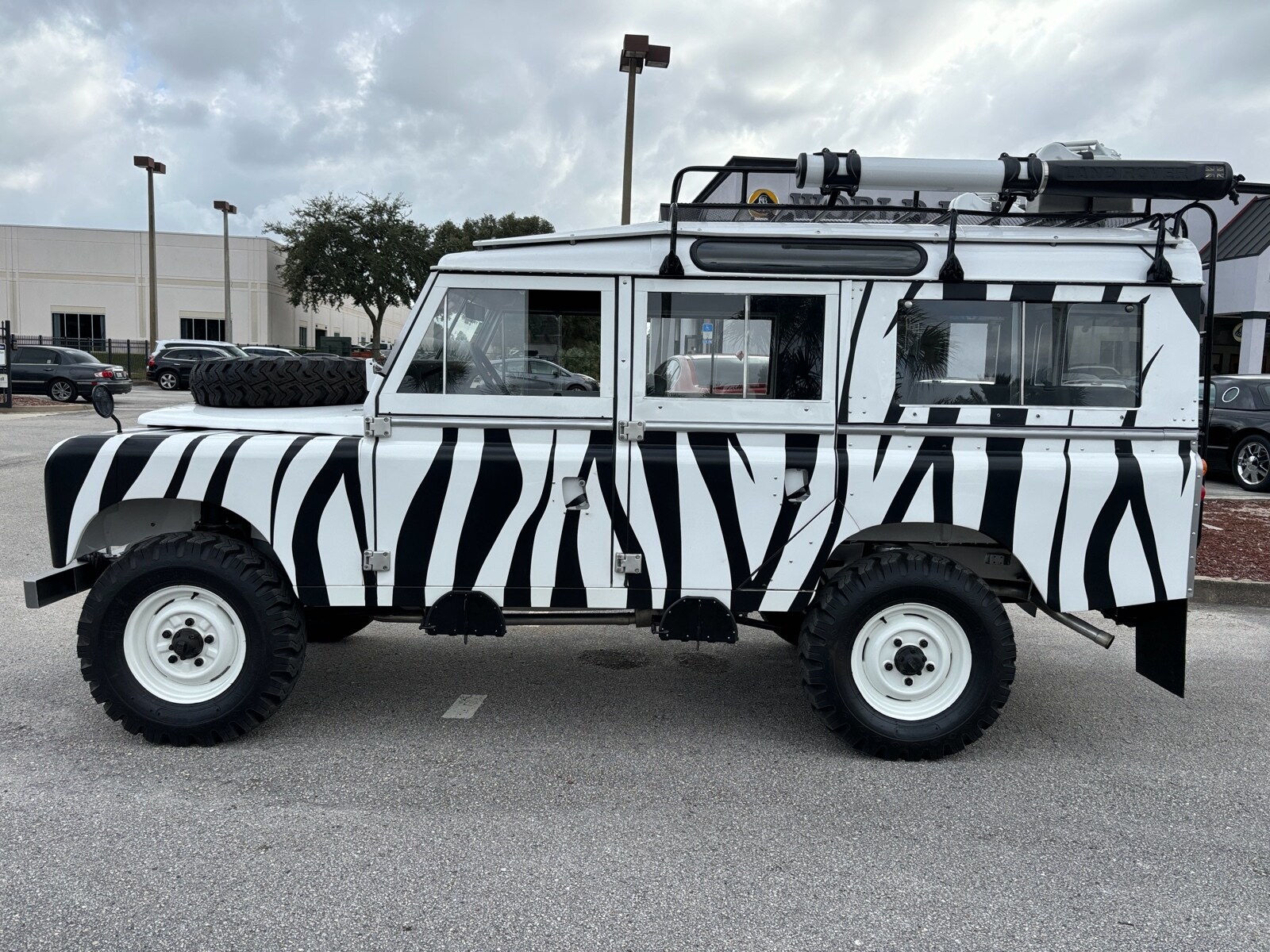Classic Land Rover Series III for Sale | World Imports USA