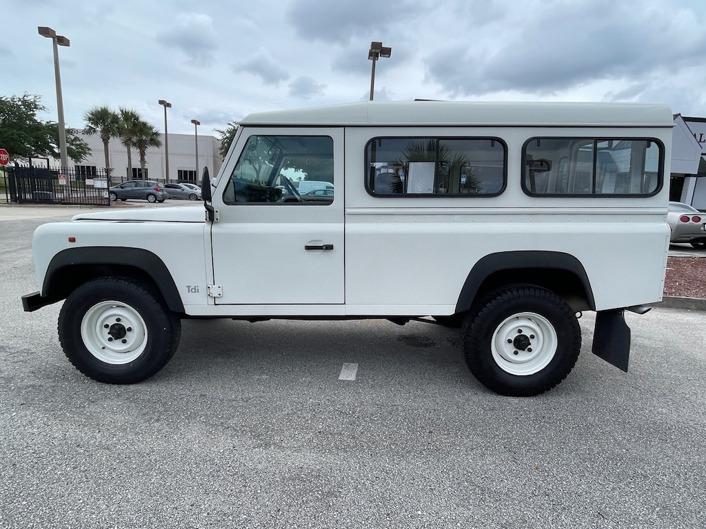 Certified 1997 Land Rover Defender 110 2-Door 300 TDI - (Collector Series)