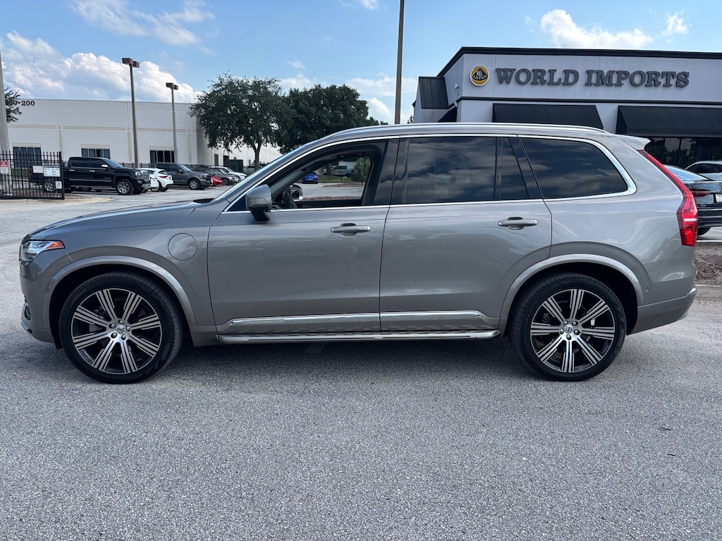 Certified 2022 Volvo XC90 Recharge Plug-In Hybrid Inscription - NEW $81,405.00