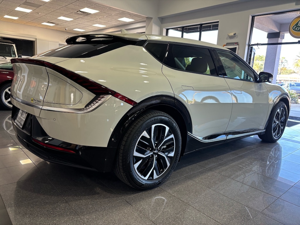 Certified 2022 Kia EV6 Wind - NEW $54,860.00 SUV