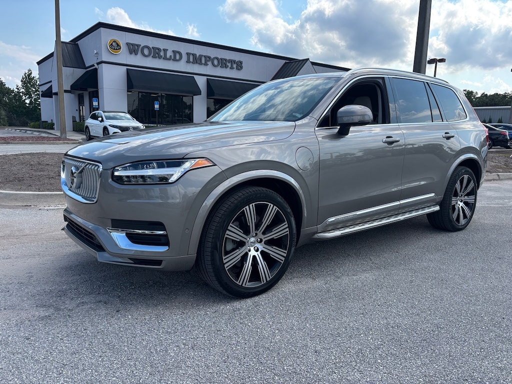 Certified 2022 Volvo XC90 Recharge Plug-In Hybrid Inscription - NEW $81,405.00