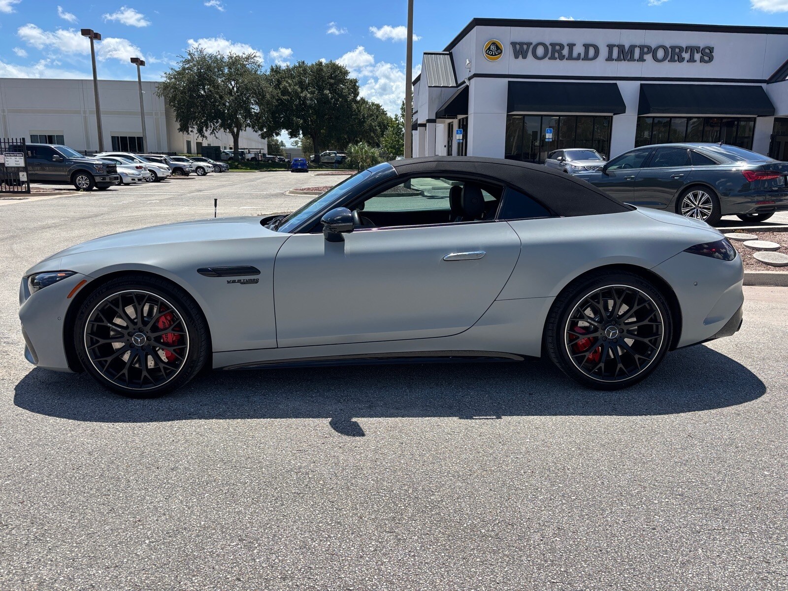 2022 Mercedes Benz SL 55 AMG photo 2