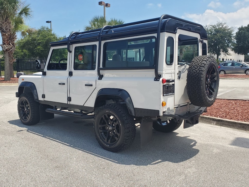 Certified 1989 Land Rover Defender 110 5-Door V8 - (Collector Series) SUV
