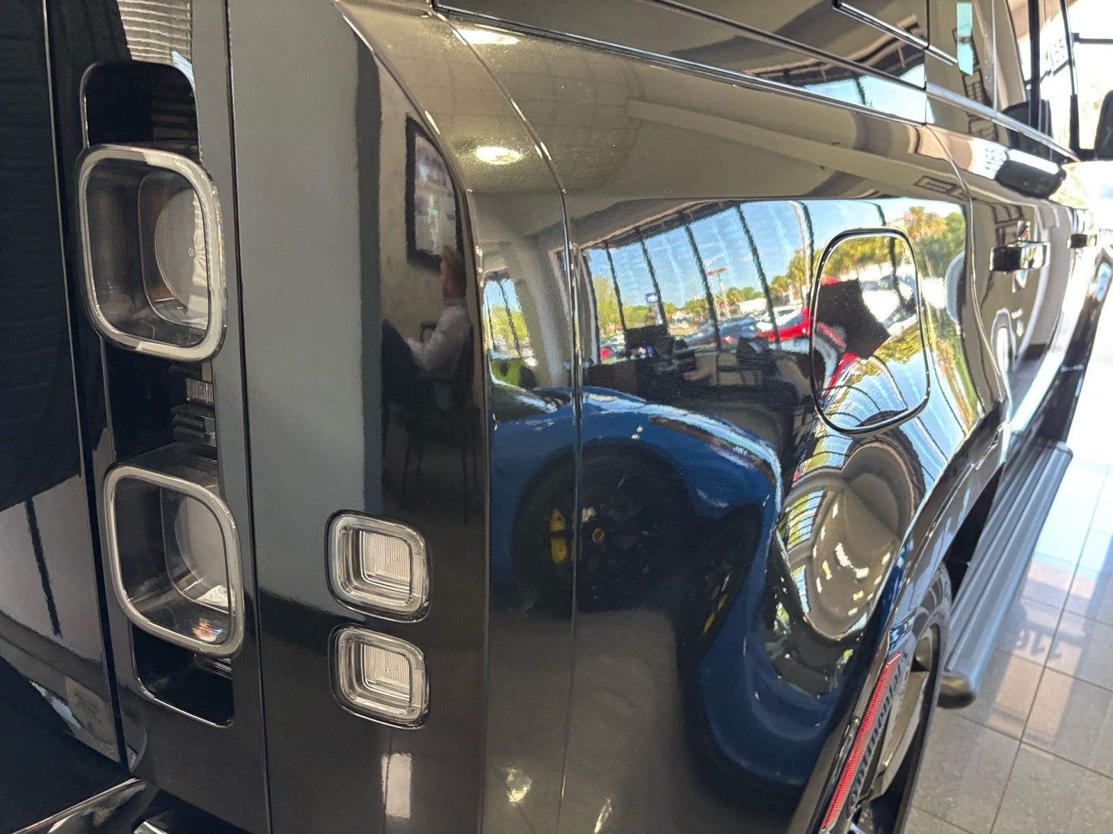 2024 Land Rover Defender V8 - Photo 43