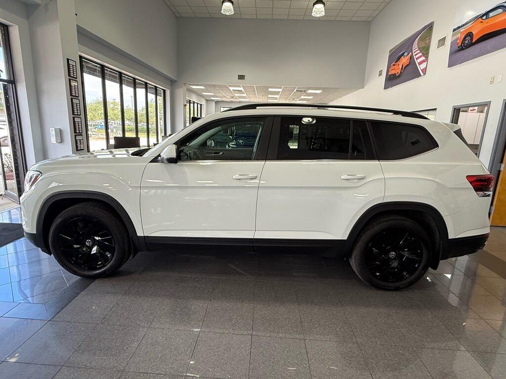 Certified 2024 Volkswagen Atlas 2.0T SE W/Technology SUV