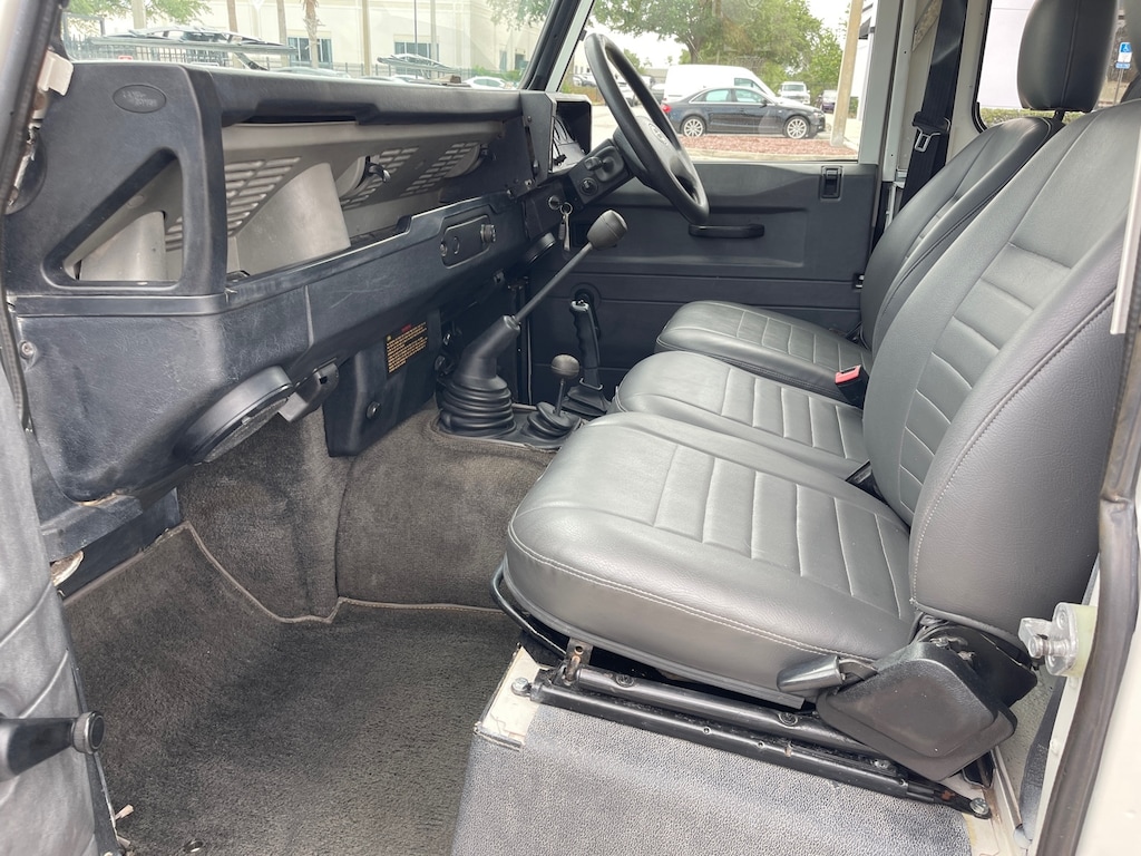 Certified 1997 Land Rover Defender 110 2-Door 300 TDI - (Collector Series)