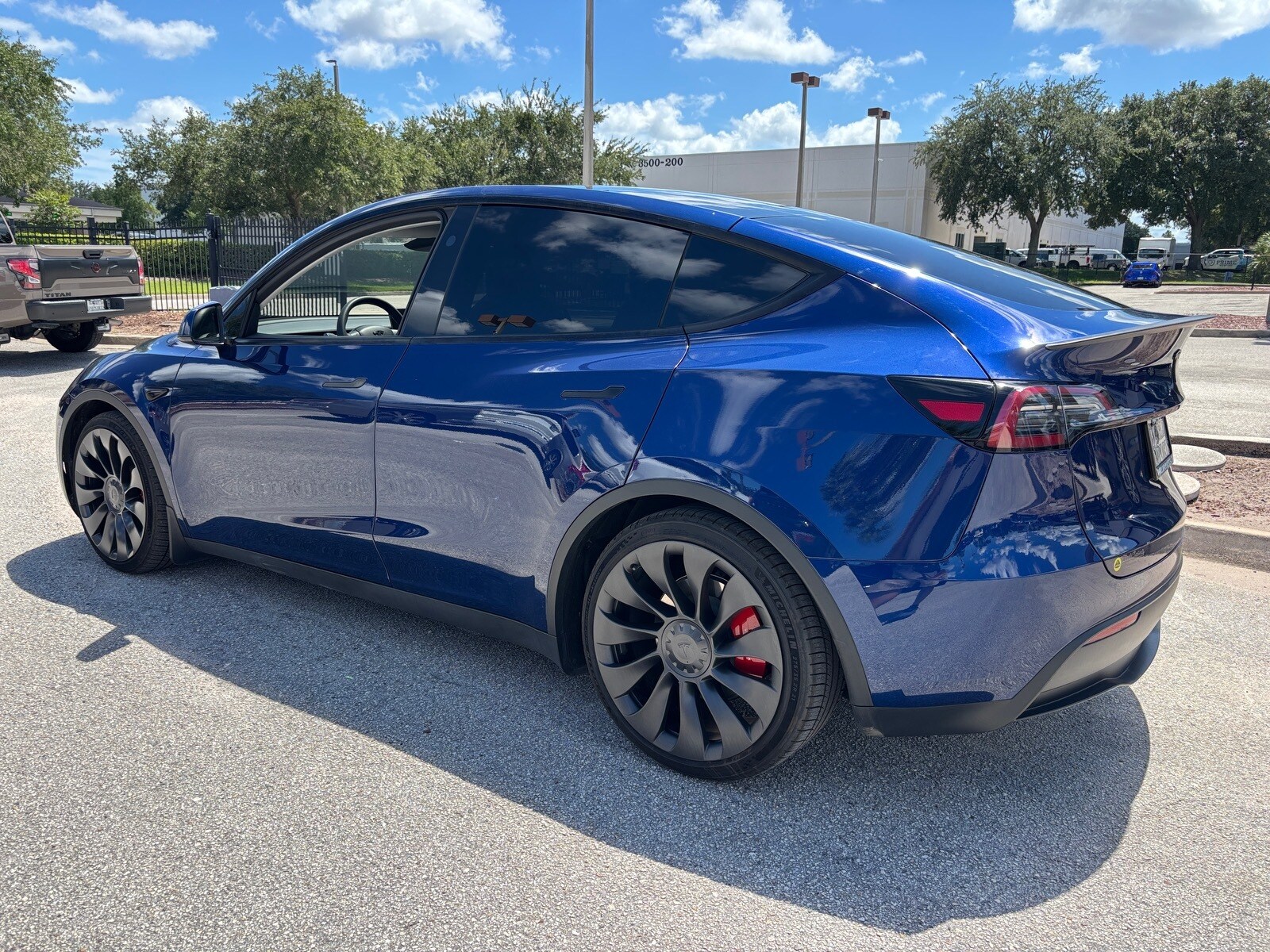 2023 Tesla Model Y Performance photo 3