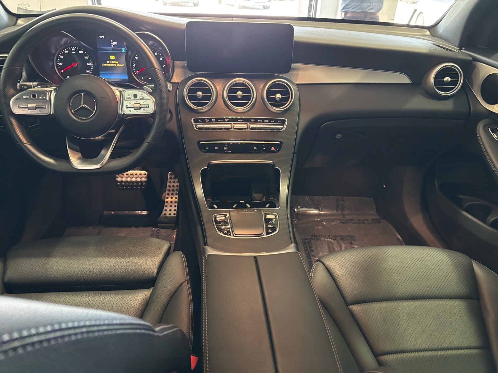 2022 Mercedes-Benz GLC GLC300 - Photo 7