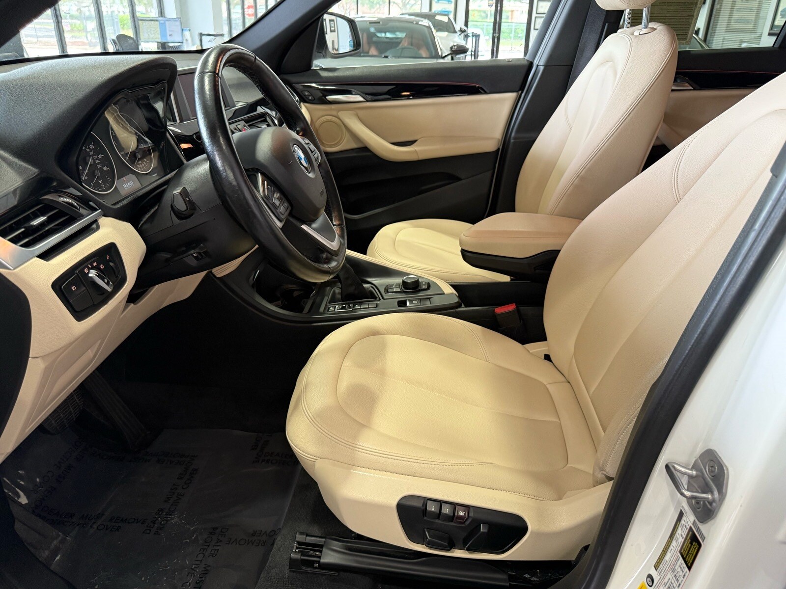 2018 Bmw X1 sDrive28i photo 3