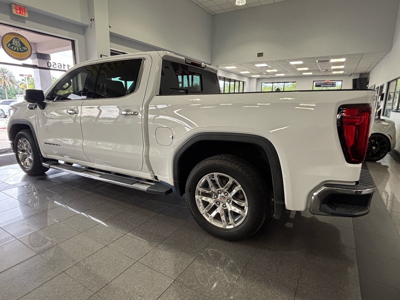 Certified 2021 GMC Sierra 1500 SLT with VIN 1GTP8DED9MZ143931 for sale in Jacksonville, FL