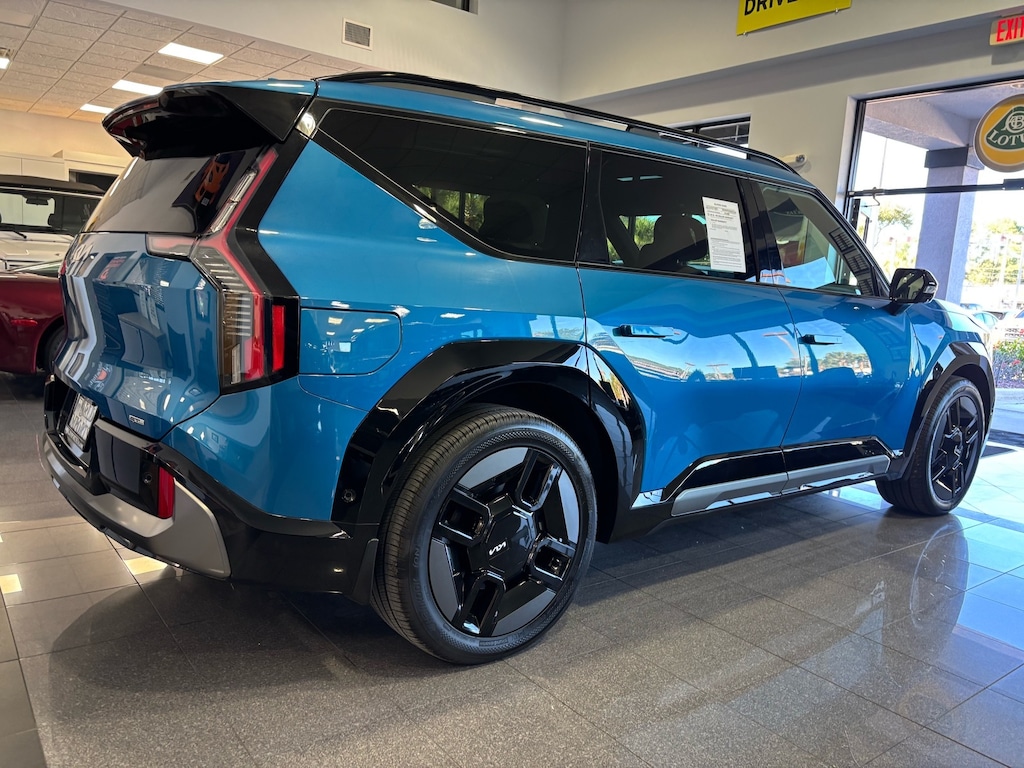 Certified 2025 Kia EV9 GT-Line SUV