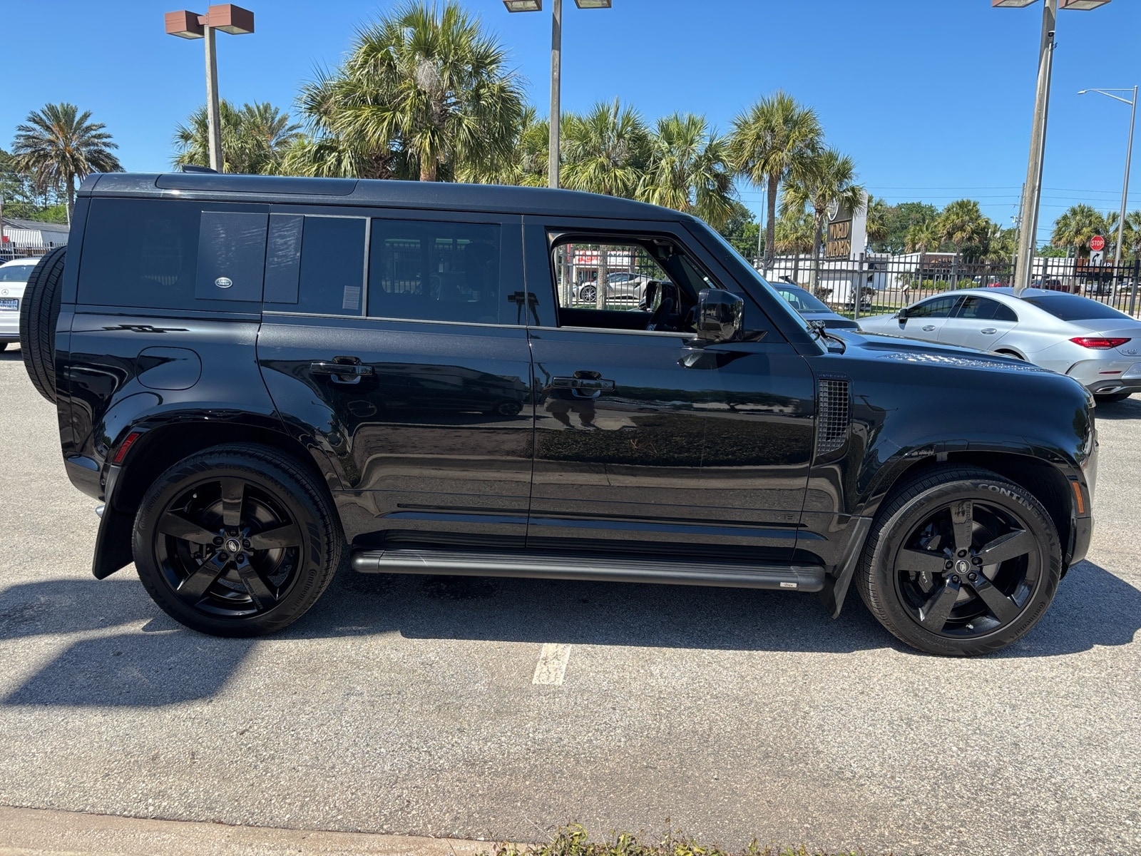 2024 Land Rover Defender V8 - Photo 20