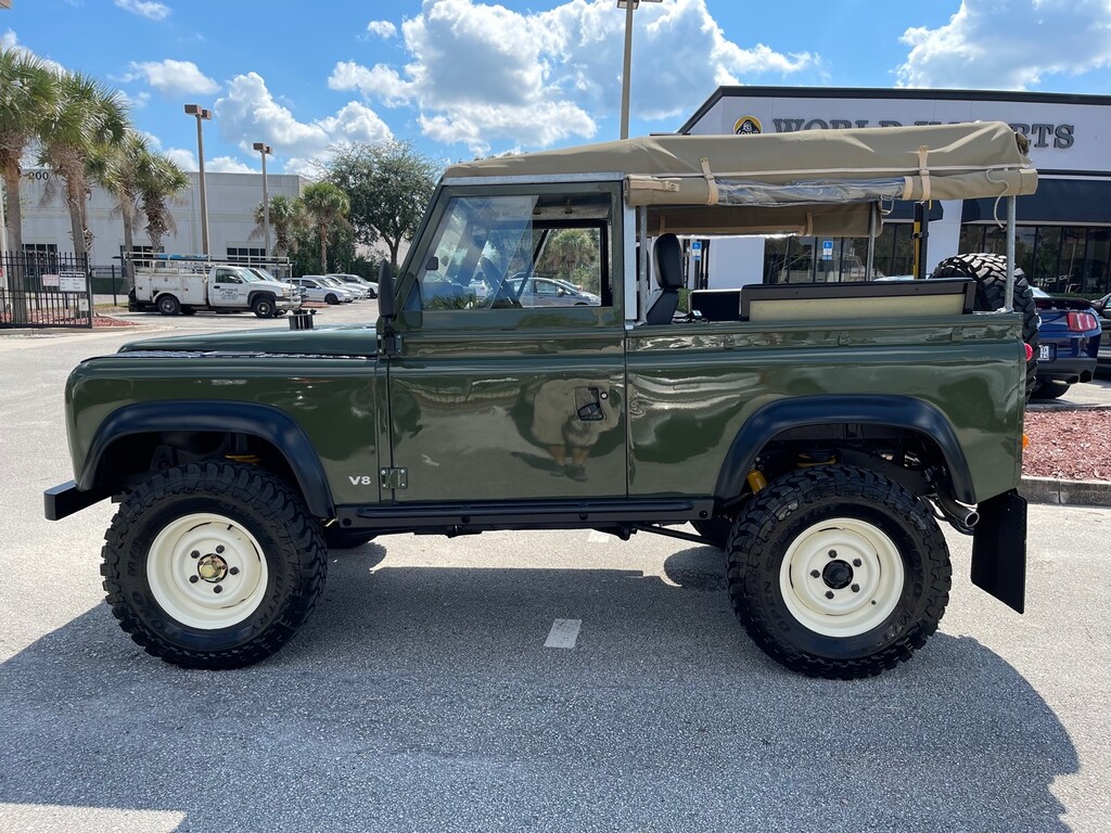 Certified 1990 Land Rover Defender 90 3-Door Soft TOP V8 - (Collector Series) Convertible