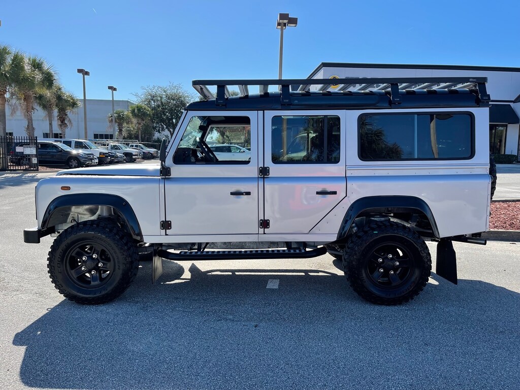 Certified 1992 Land Rover Defender 110 5-Door V8 - (Collector Series) SUV