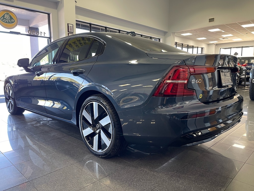 Certified 2025 Volvo S90 Plug-In Hybrid T8 Ultra Sedan