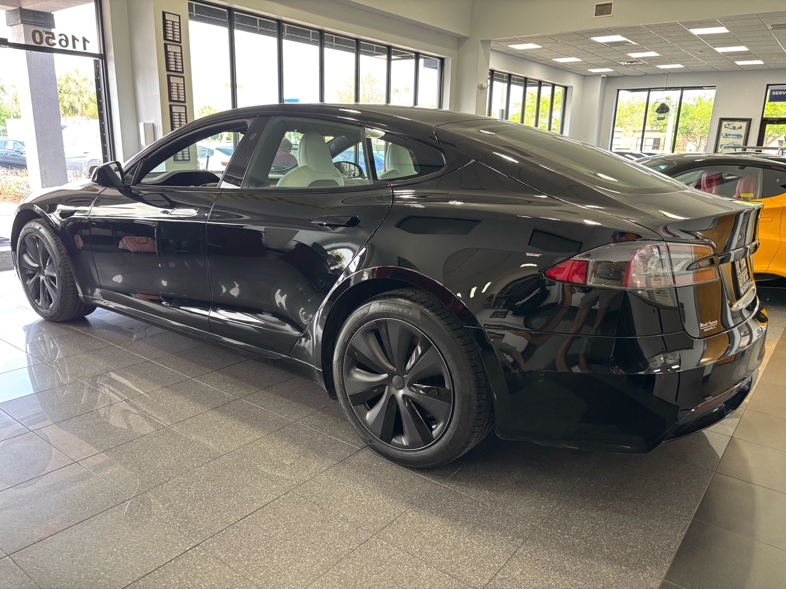 Certified 2022 Tesla Model S Base with VIN 5YJSA1E5XNF463806 for sale in Jacksonville, FL