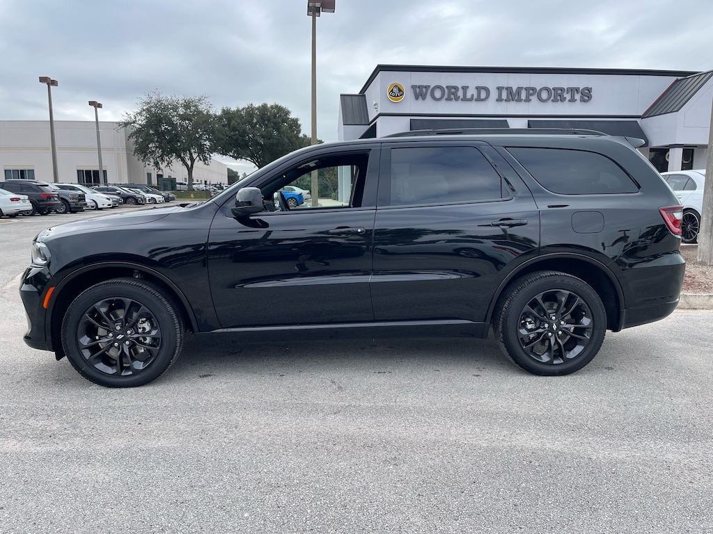 Certified 2025 Dodge Durango GT Blacktop AWD - NEW $45,680.00