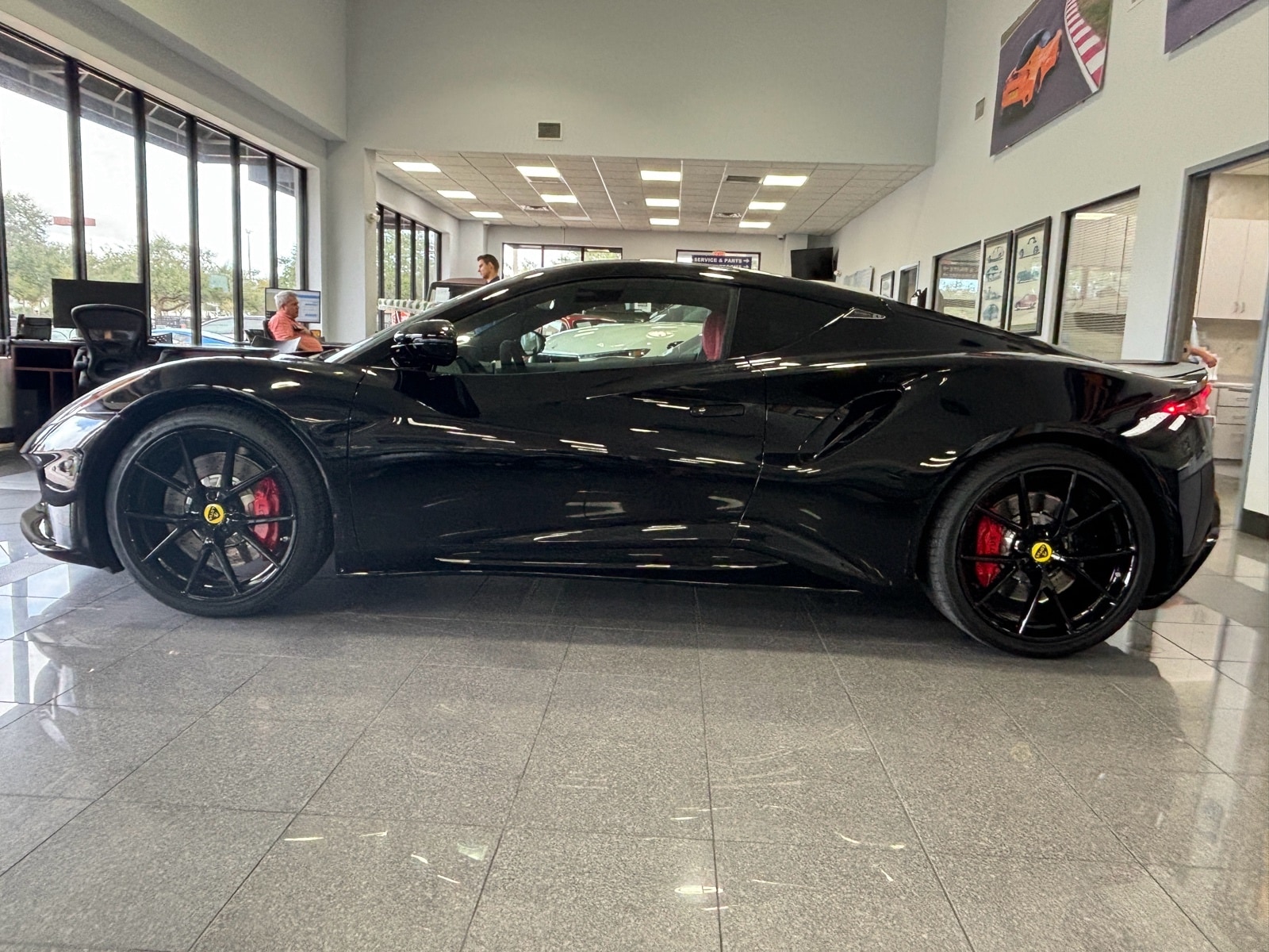 2024 Lotus Emira First Edition - Photo 32