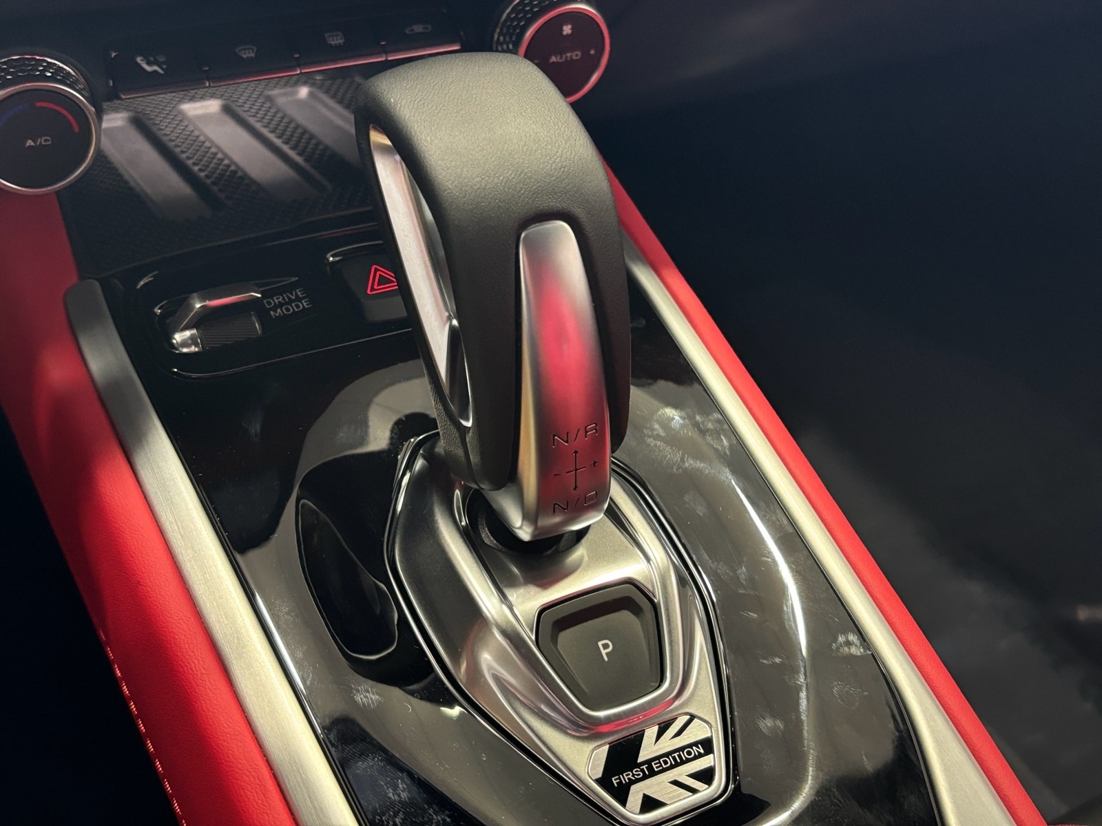 2024 Lotus Emira First Edition - Photo 39